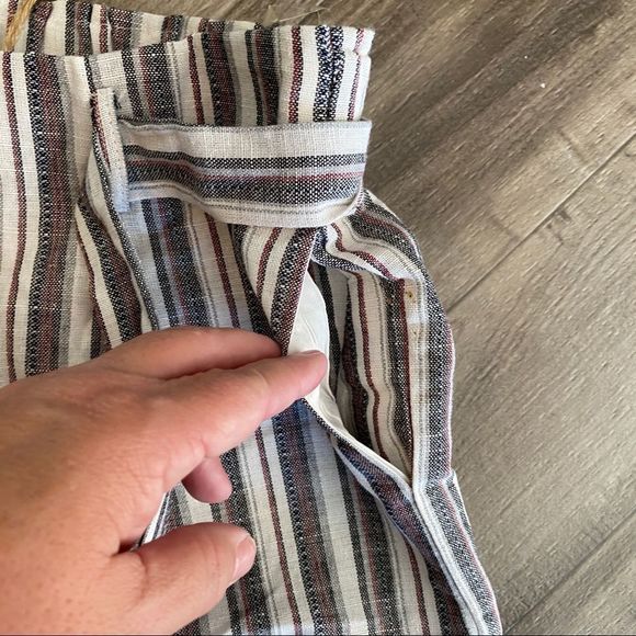 Listicle boutique casual paper bag shorts with tie waist Size Large NWT - Picture 7 of 8